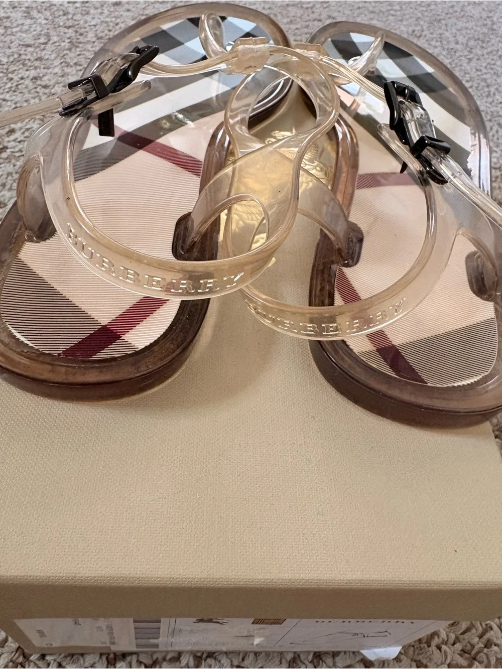 Burberry Clear Jelly Thong Sandals with Black and White Check - Picture 5 of 6